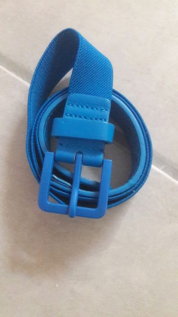 Ceinture bleu kiabi 8/12ans neuve