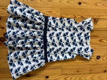 Robe blanche et bleue Okaïdi 6 ans