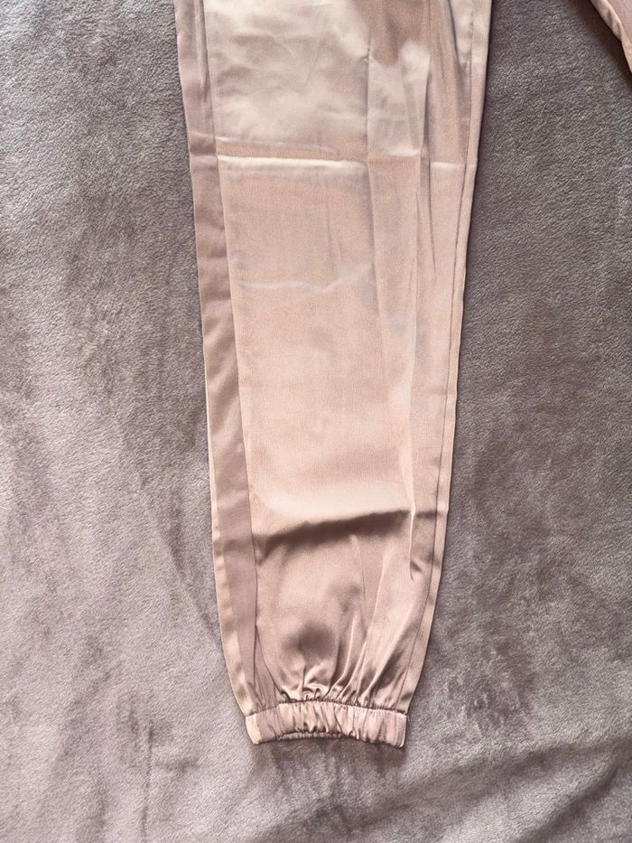 Pantalon beige femme Jean Louis François taille S couleur beige en très bon état. - photo numéro 5