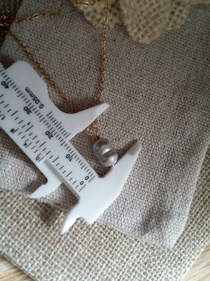 Collier perle d'eau douce naturelle grise irisée - photo numéro 5