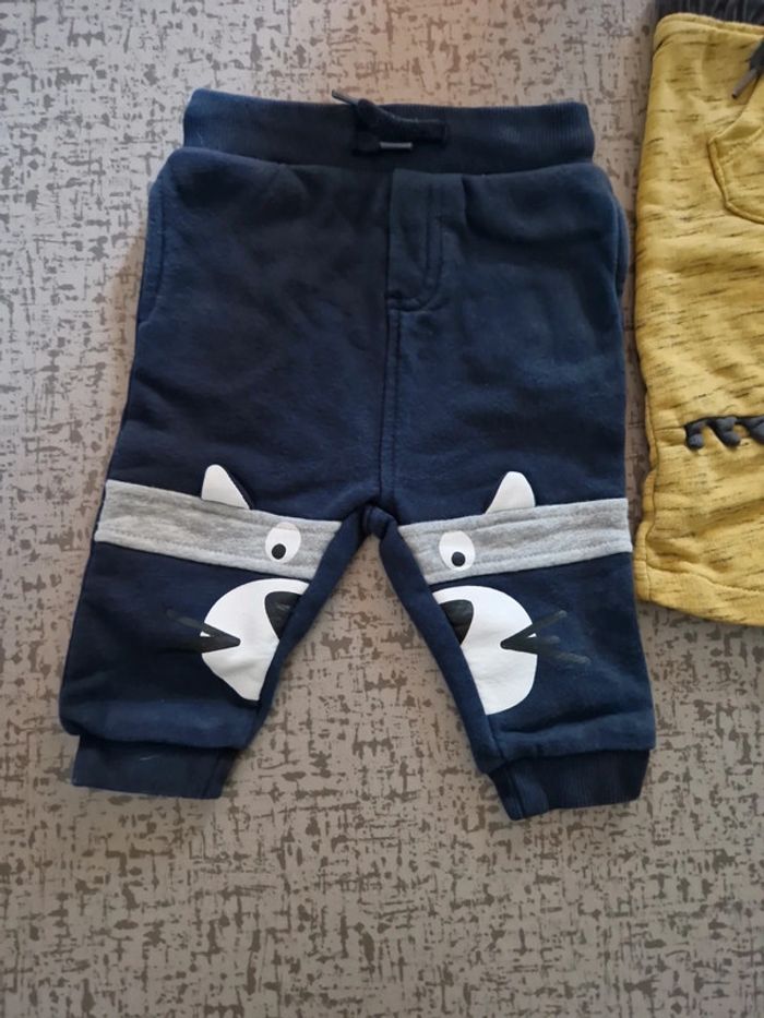 Lot de 3 pantalons bébé 6 mois - photo numéro 3