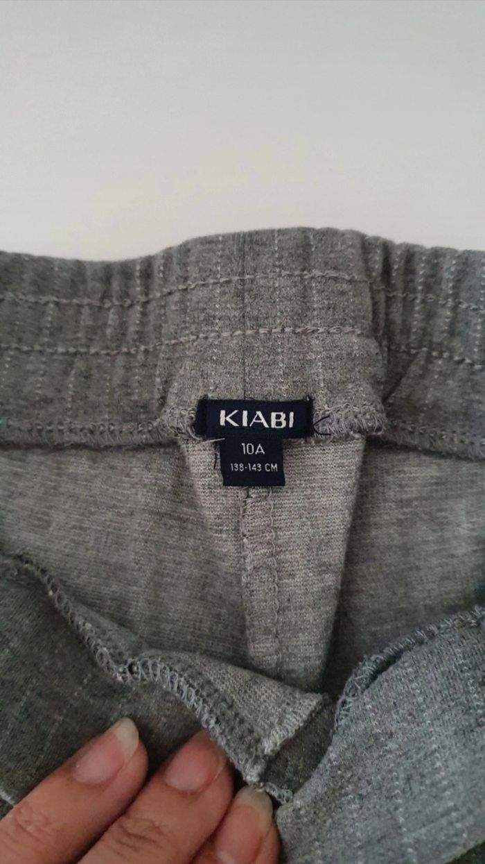 Pantalon rayé en 10 ans - photo numéro 4