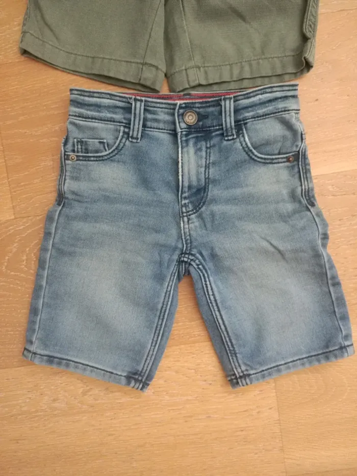 Lot short 4 ans - photo numéro 2
