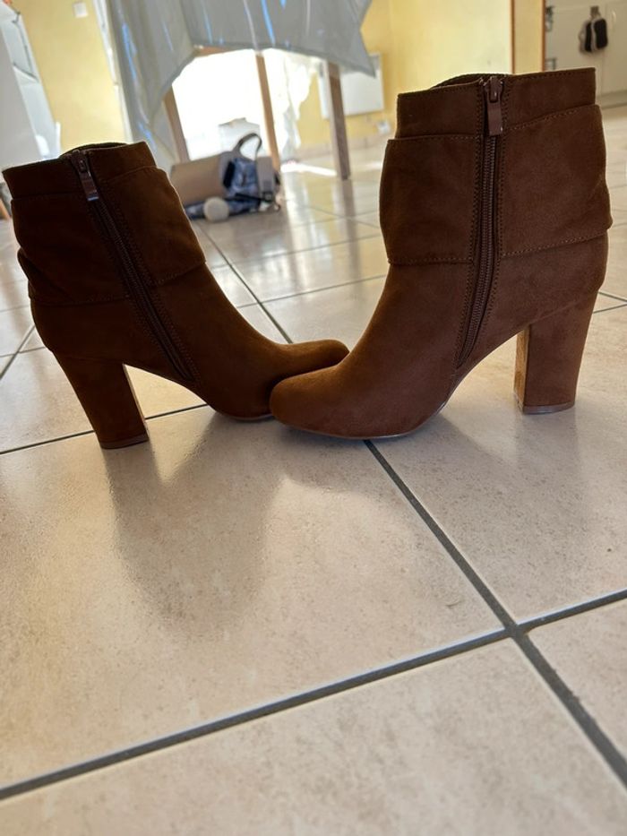 Chaussures à talon - photo numéro 3