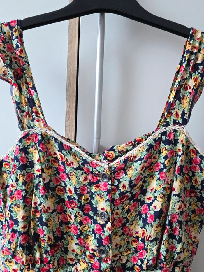 Robe d'été fleurie - photo numéro 2