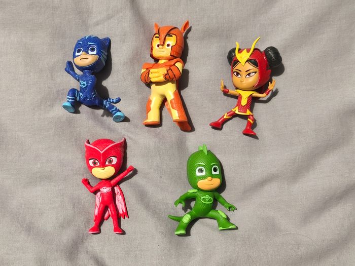 5 Figurines pyjamasques