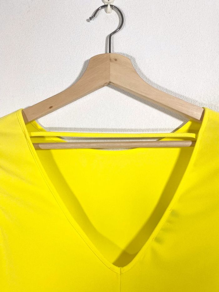 Ter de caractère robe jaune taille 38 - photo numéro 3