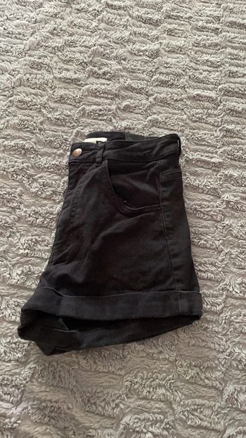 Short noir H&M taille 36