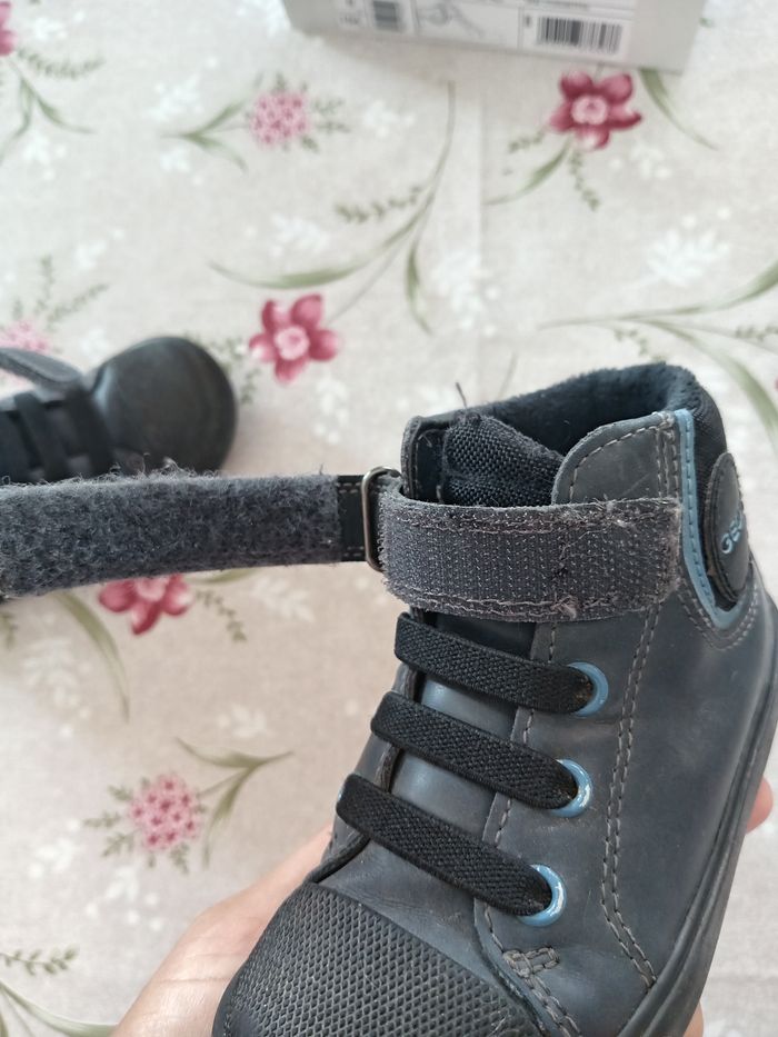 Basket sneaker bottines montante
 geox
 garçon
Pointure 23 - photo numéro 9