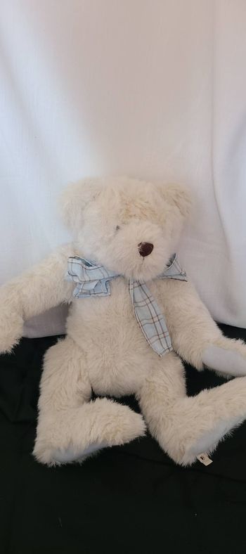 Robin S. Bearsley-Boyds, LaBrewin Bears