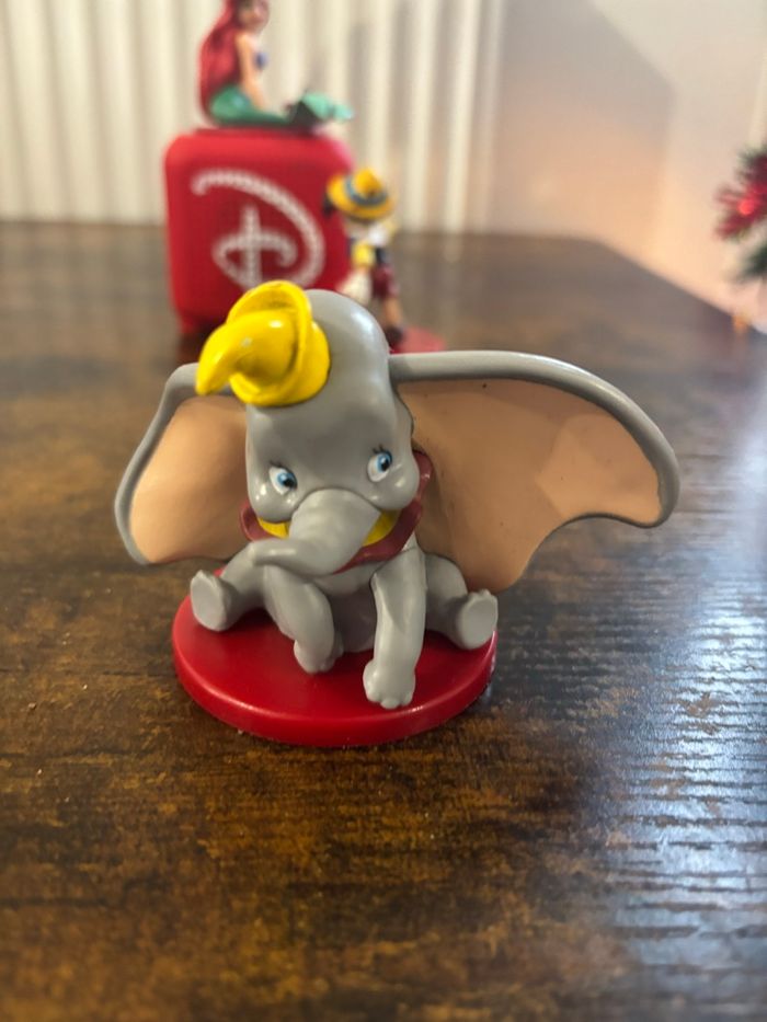 Audioconte Disney avec 9 figurines - photo numéro 2