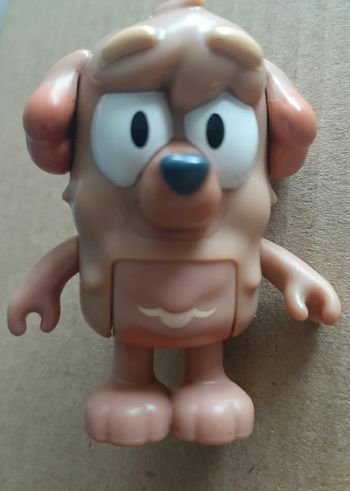 Personnage Dougie de la série Bluey
