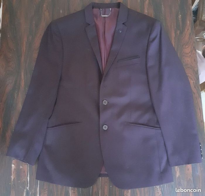 Costume bordeaux T42 Boston - photo numéro 2