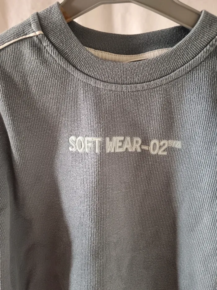 Sweat zara - photo numéro 2