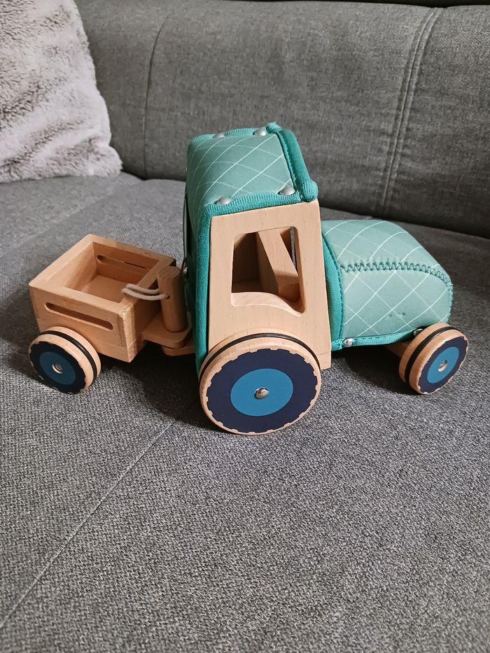 Tracteur bois Lilliputiens - photo numéro 3