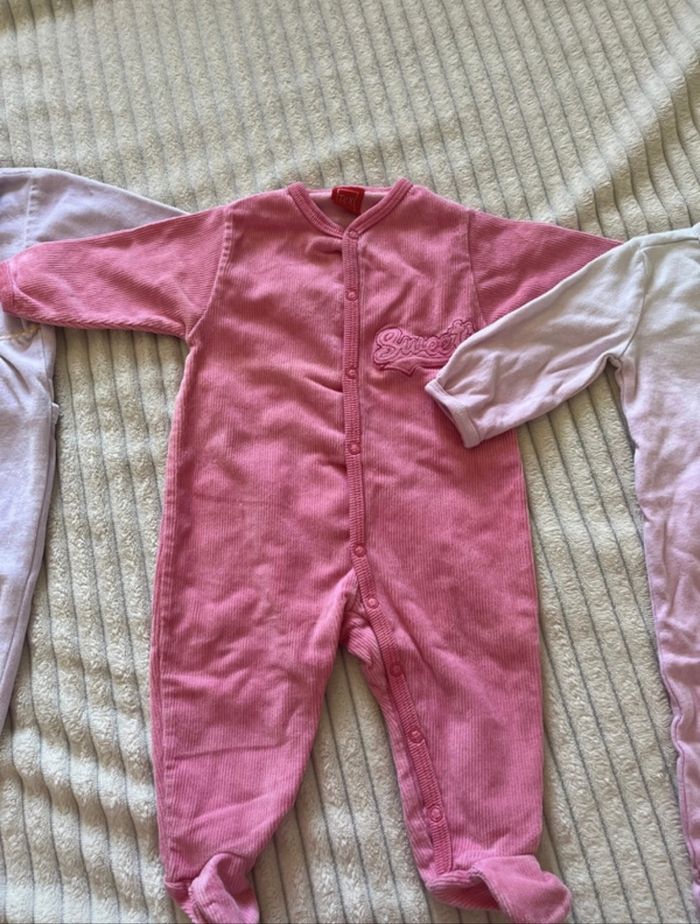 Pyjamas - photo numéro 3