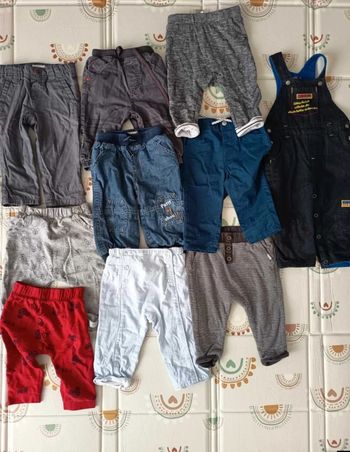 Lot pantalon 9 mois garçon 