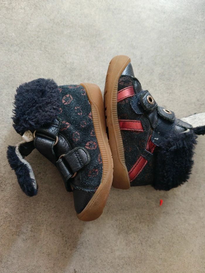 Bottines brillantes bleu et rouges fourrées taille 22 babybotte - photo numéro 4