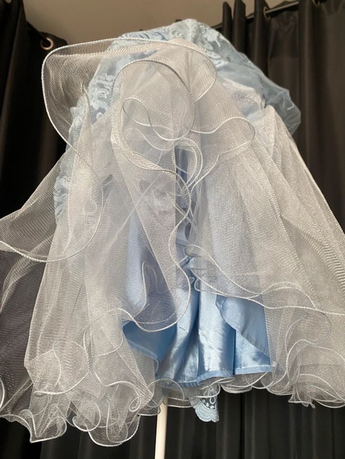 Robe de cérémonie Chichi London - photo numéro 10