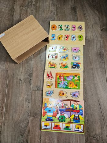 Ensemble puzzle bois