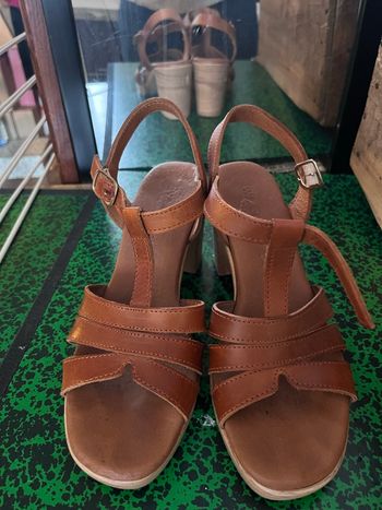 Chaussures Eva Frutos  taille 37