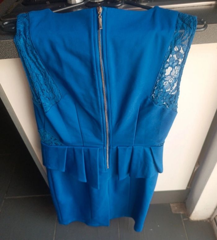 Robe élégante - photo numéro 3