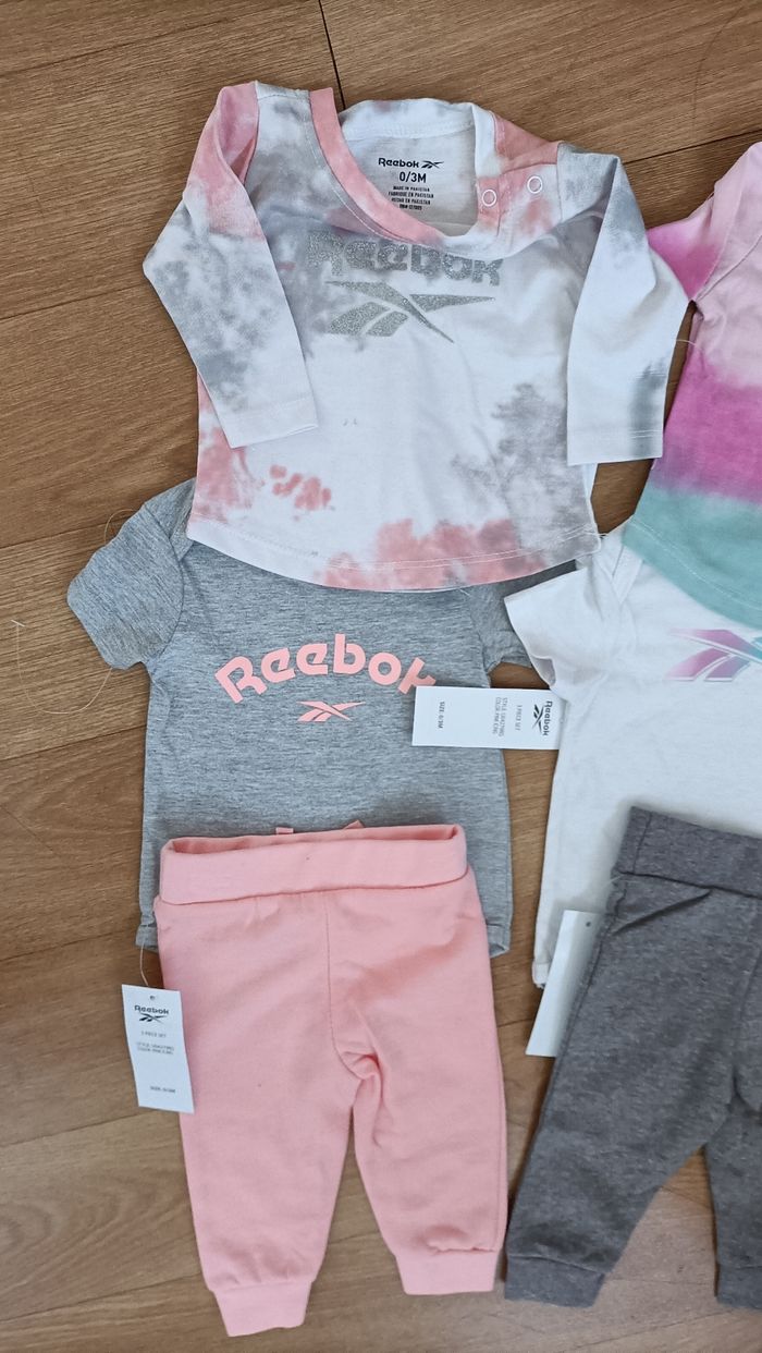 Ensemble legging+ pulls d'hiver bébé fille lot de 6 pièces Reebok neuf - photo numéro 6