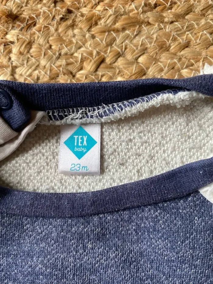 Pull 23 mois - photo numéro 2