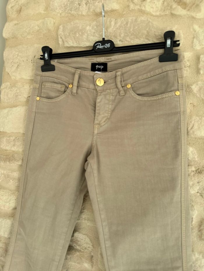 Jean beige Gossip Taille 38 - 8 € - photo numéro 2