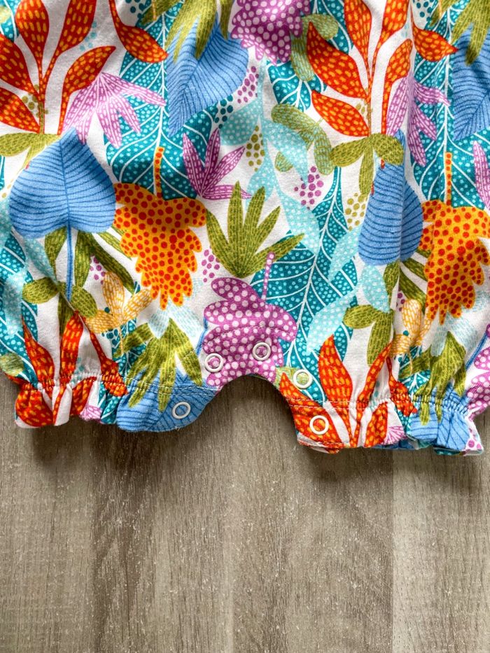 Barboteuse d’été bébé fille taille 3 mois - photo numéro 3