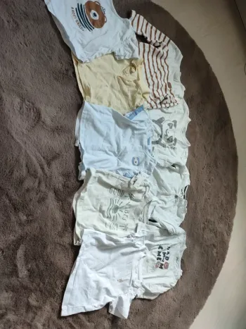 Tee shirt bébé