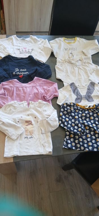 Lot t-shirts ML fille 18 mois