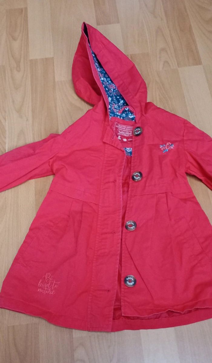 Manteau rouge C&A 110 cm