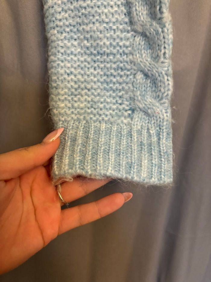 pull tricotée bleu ciel - photo numéro 4