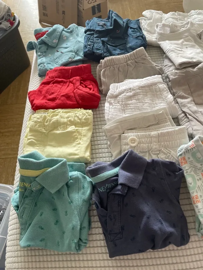Gros lot vêtement. 6 mois été - photo numéro 2