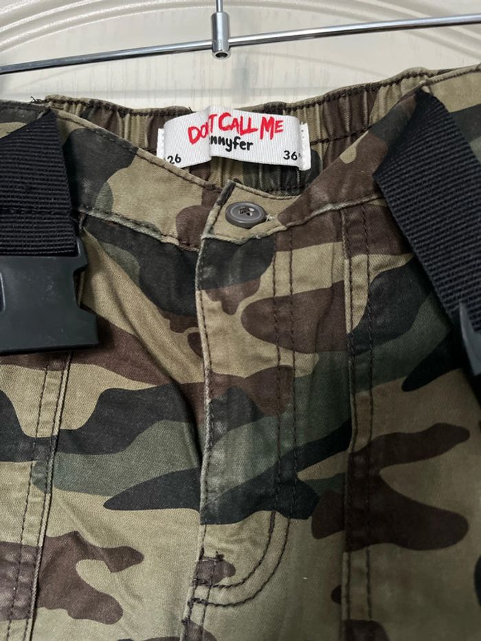 Short motif militaire Jennyfer taille S - photo numéro 2
