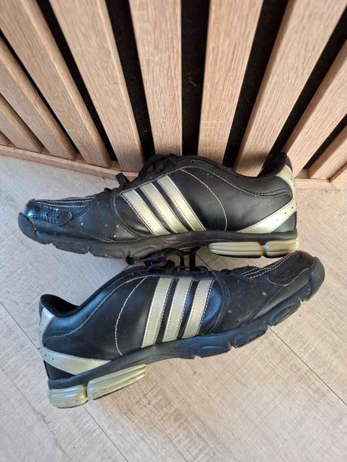 Tennis cuir noir Adidas T 39,5 - photo numéro 3