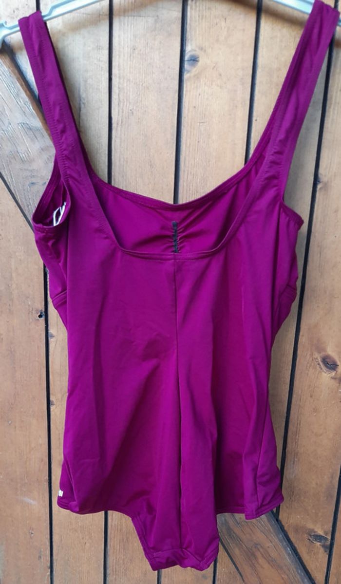 Maillot de bain femme, bordeaux Nabaiji, taille 38 - photo numéro 3