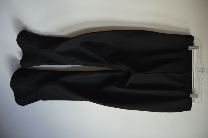 Pantalon noir AMISU coupe évasée bas volanté - photo numéro 2