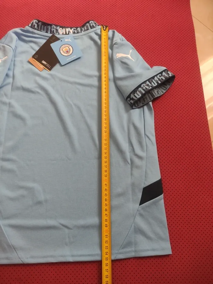 Maillot de foot Manchester City, Puma Authentique Officiel taille enfant 11/12 ans, Neuf - photo numéro 16