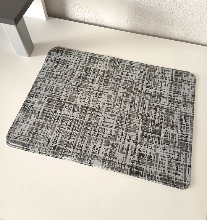 Lot de 6 sets de table à motifs graphiques, neufs - photo numéro 4