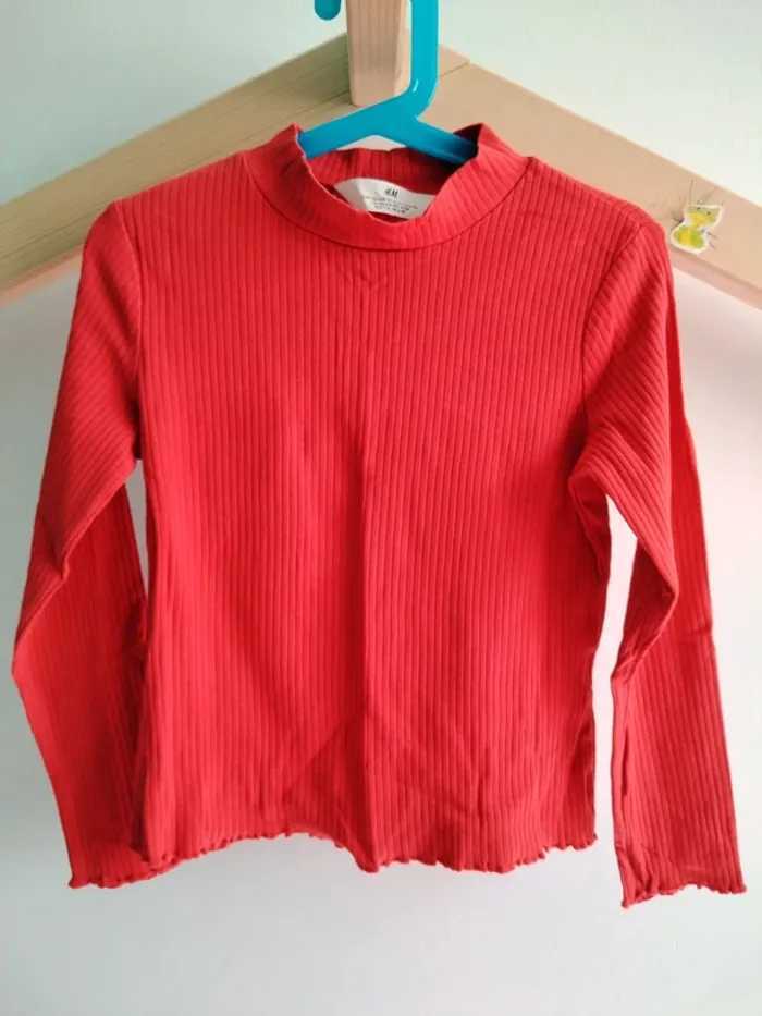 Sous-pull côtelé rouge uni H&M 7/8 ans