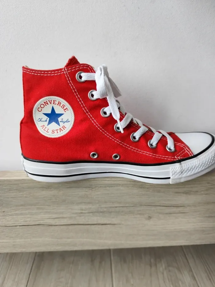 Converse montantes