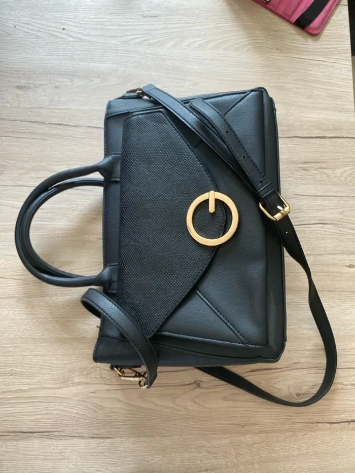 Grand sac à main noir