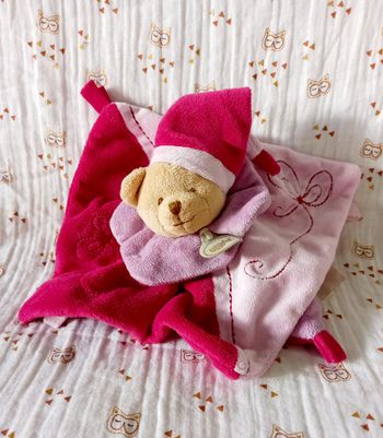 Doudou ours Baby Nat rose