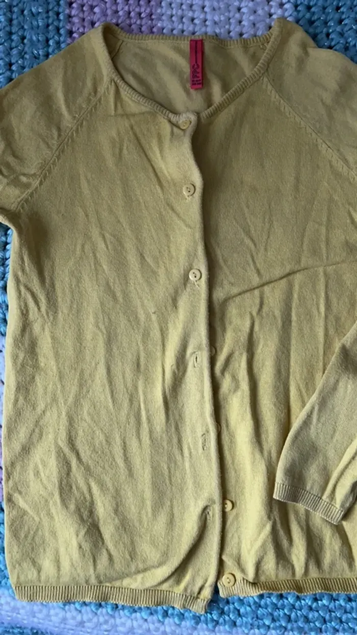 Gilet jaune moutarde 10ans - photo numéro 4