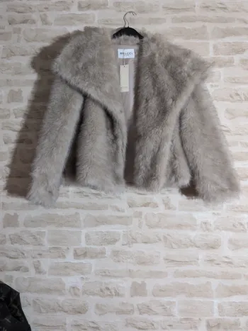 Veste Belcci Couture – Taille XS/S – Neuve avec étiquette