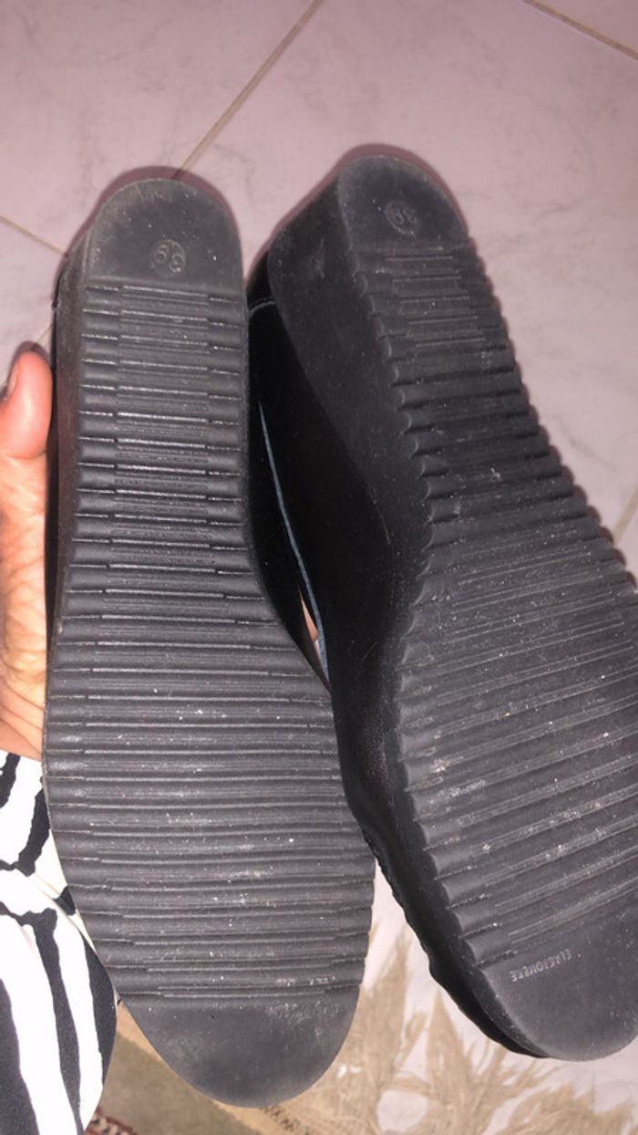 Mocassins 39 neuf confort - photo numéro 3