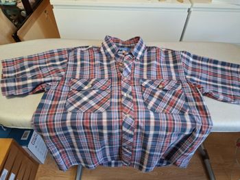 Belle chemise homme Decathlon M à carreaux très bon état