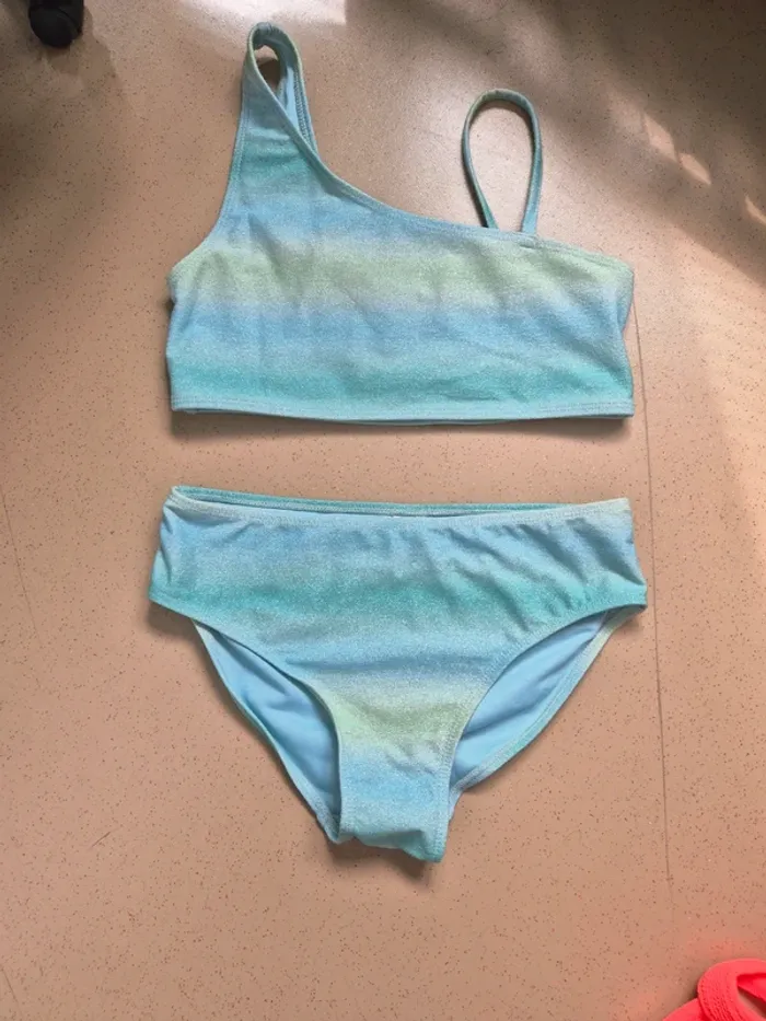 Maillot de bain fille 11-13 ans